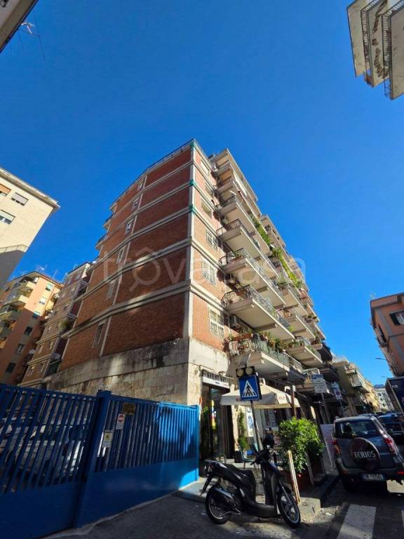 appartamento in vendita a Napoli in zona Vomero