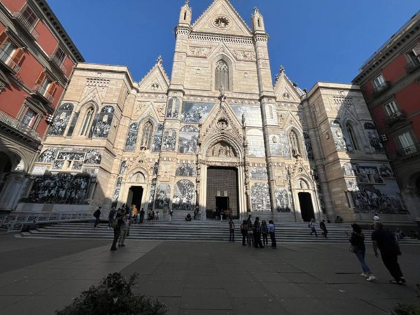 appartamento in vendita a Napoli in zona Pendino / San Giuseppe