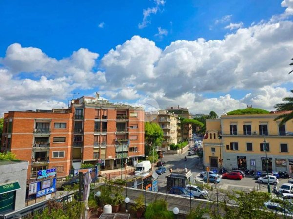appartamento in vendita a Napoli in zona Vomero