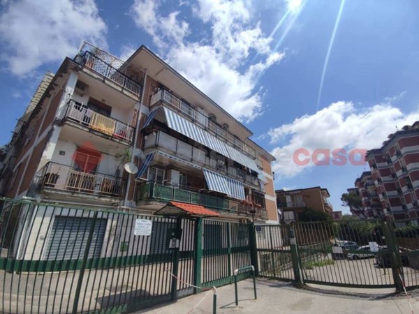 appartamento in vendita a Napoli in zona Soccavo