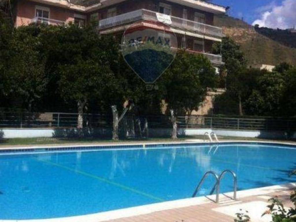 appartamento in vendita a Napoli in zona Soccavo