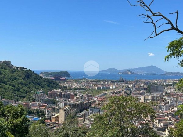 appartamento in vendita a Napoli in zona Posillipo