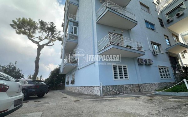 appartamento in vendita a Napoli in zona Posillipo