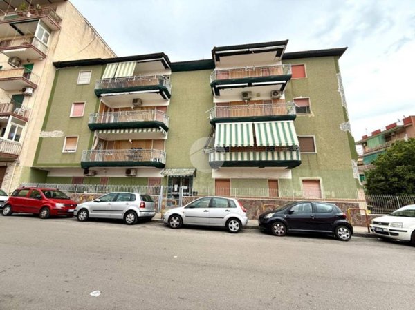 appartamento in vendita a Napoli in zona Secondigliano
