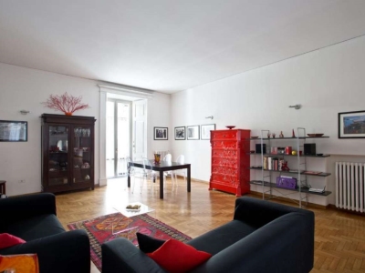 appartamento in vendita a Napoli in zona San Lorenzo