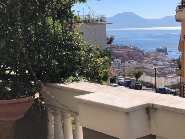 appartamento in vendita a Napoli in zona Vomero