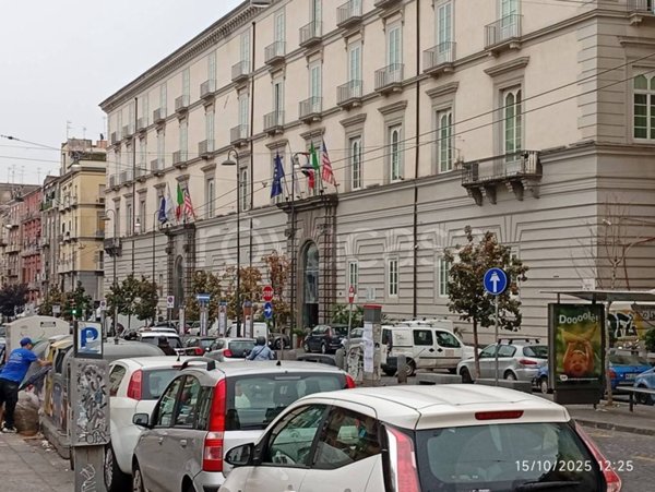 appartamento in vendita a Napoli