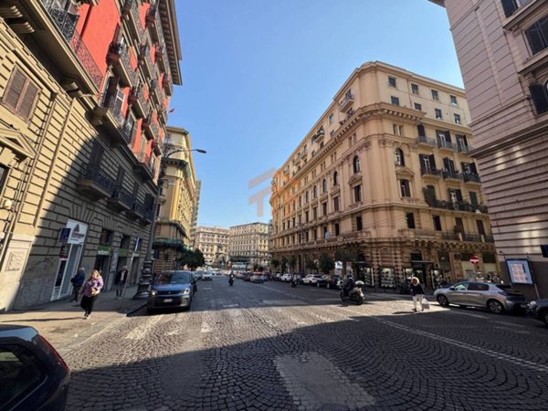 appartamento in vendita a Napoli