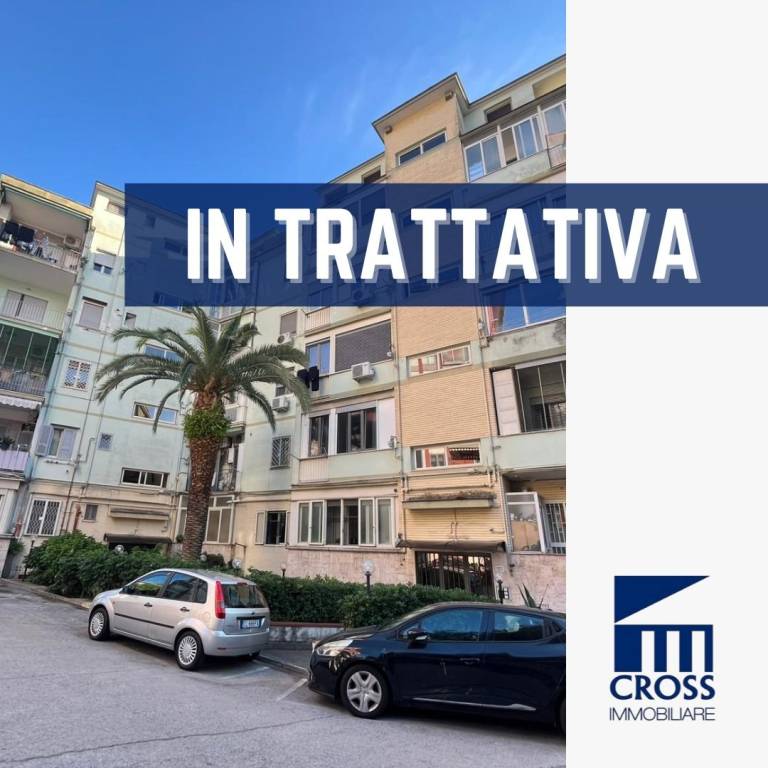 appartamento in vendita a Napoli in zona Fuorigrotta