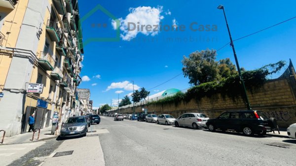 appartamento in vendita a Napoli in zona Vicaria