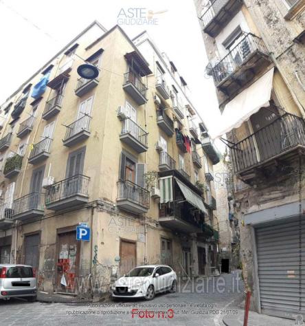 appartamento in vendita a Napoli in zona Pendino / San Giuseppe