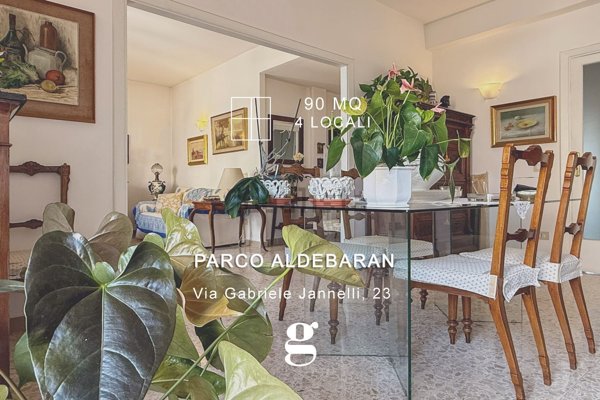 appartamento in vendita a Napoli in zona Arenella