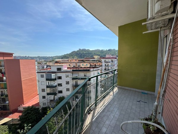 appartamento in vendita a Napoli in zona Fuorigrotta