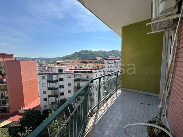appartamento in vendita a Napoli in zona Fuorigrotta