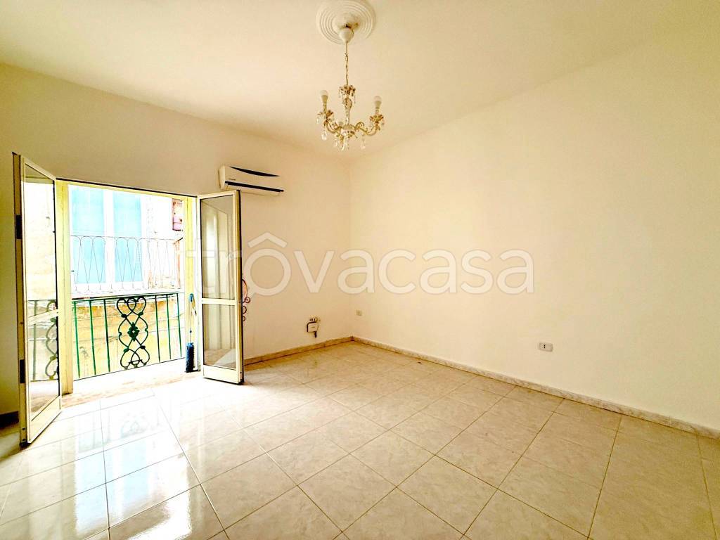 appartamento in vendita a Napoli in zona Secondigliano