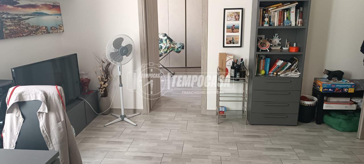 appartamento in vendita a Napoli in zona Stella