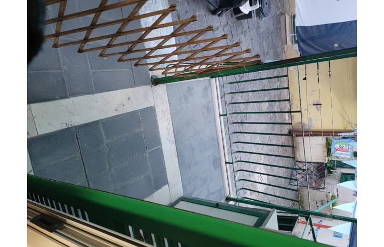 appartamento in vendita a Napoli in zona Vicaria