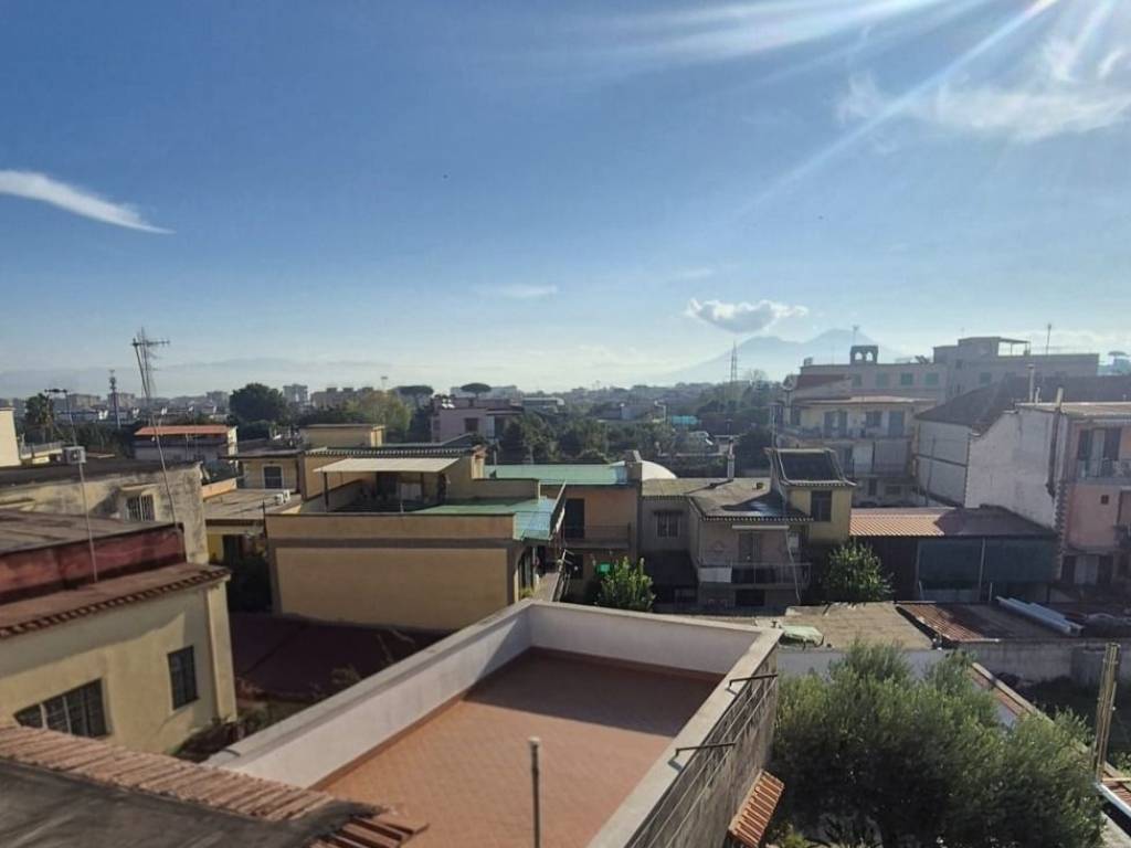 appartamento in vendita a Napoli in zona Chiaiano