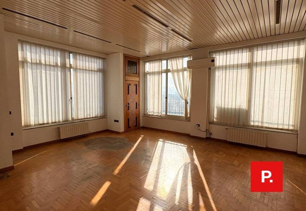 appartamento in vendita a Napoli in zona Vicaria