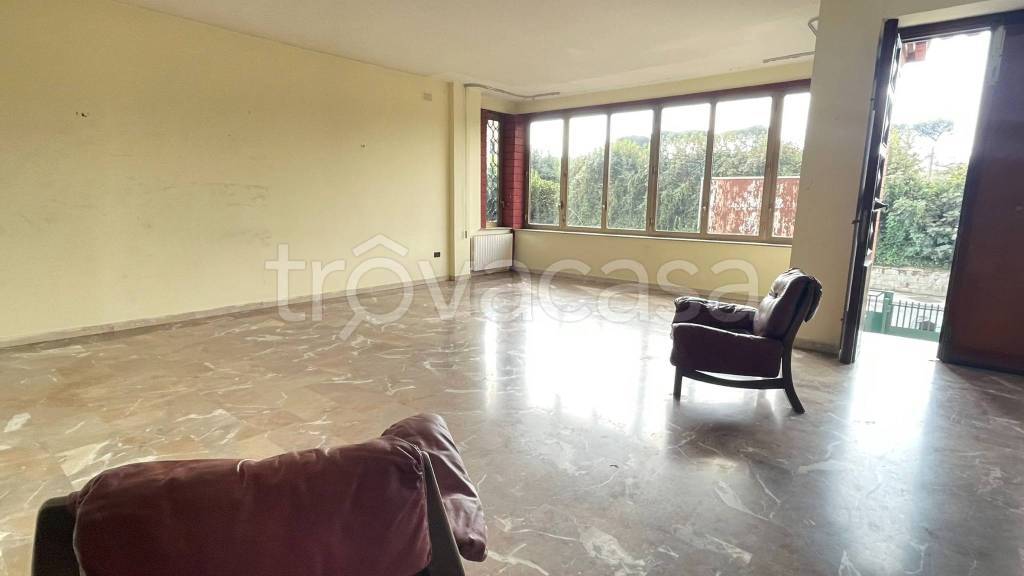 casa indipendente in vendita a Napoli in zona Piscinola