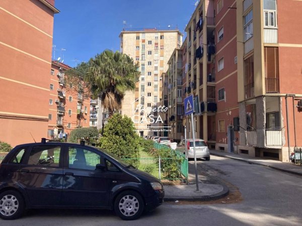 appartamento in vendita a Napoli in zona Barra