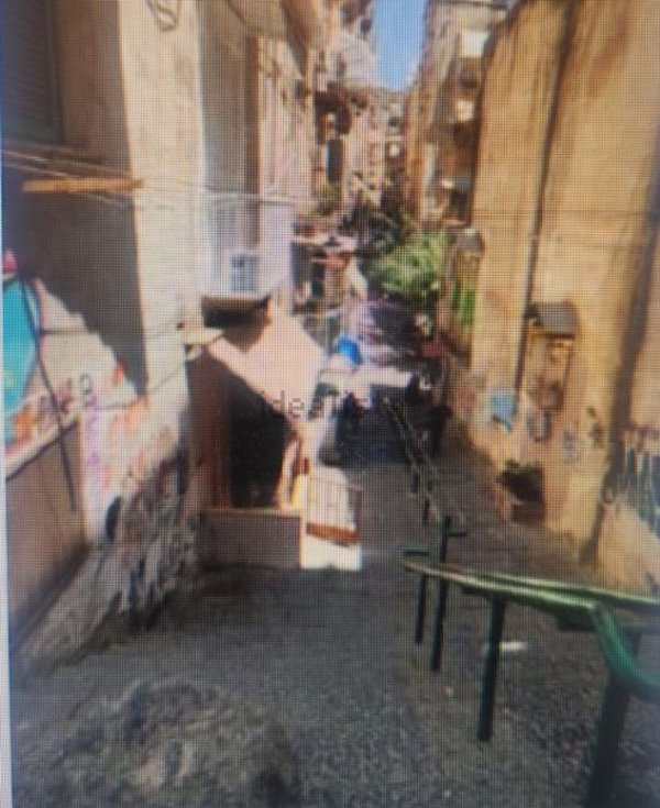 appartamento in vendita a Napoli in zona San Ferdinando