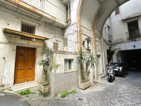 appartamento in vendita a Napoli