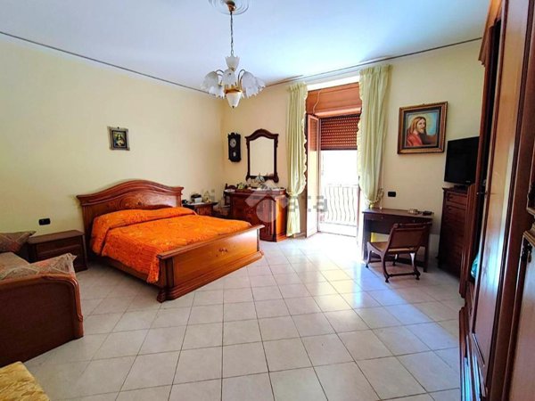 appartamento in vendita a Napoli in zona San Ferdinando