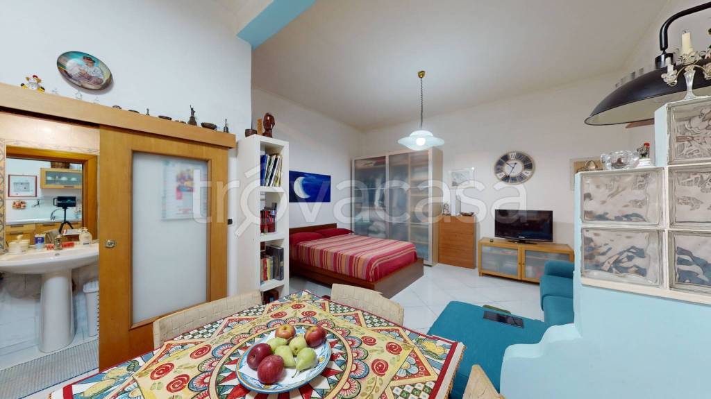 appartamento in vendita a Napoli