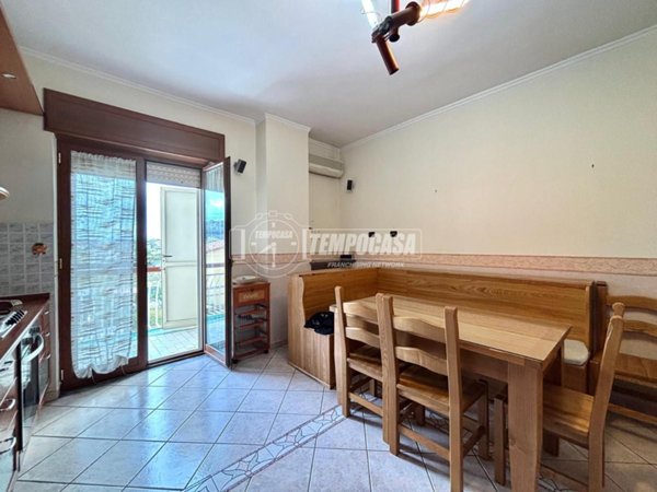 appartamento in vendita a Napoli in zona Pianura