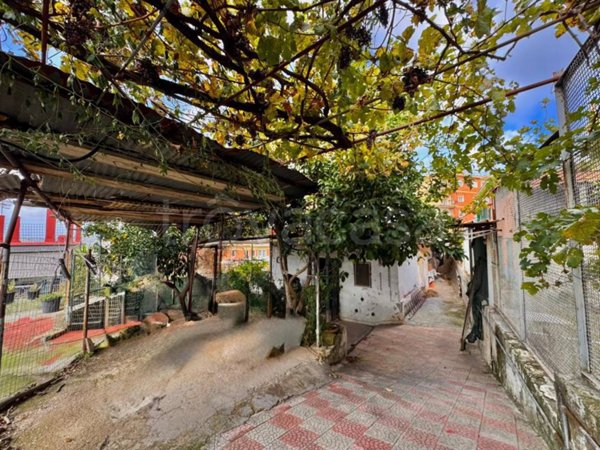 appartamento in vendita a Napoli in zona Posillipo