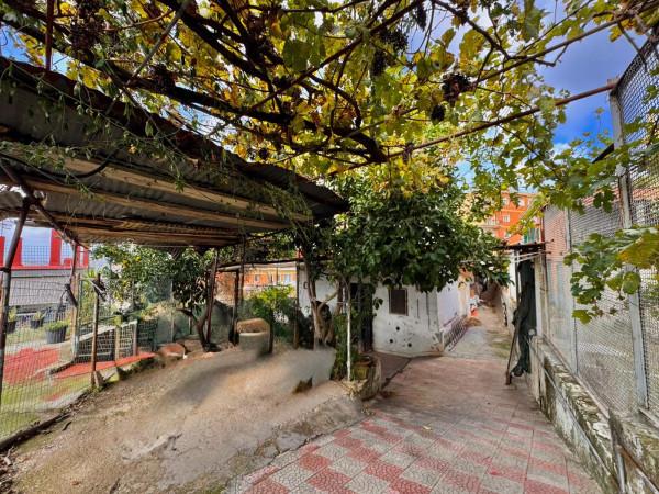 appartamento in vendita a Napoli in zona Posillipo