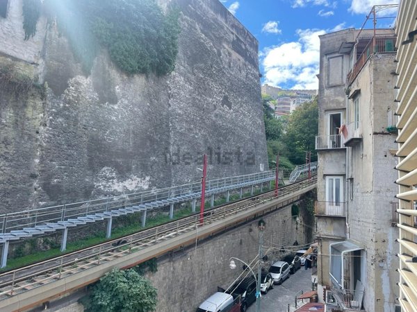 appartamento in vendita a Napoli