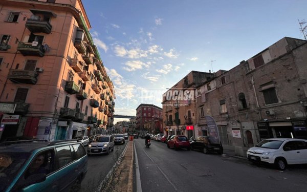 appartamento in vendita a Napoli in zona Piscinola