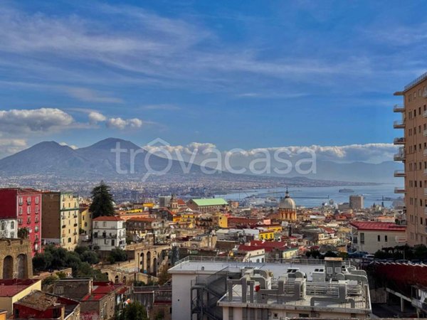 appartamento in vendita a Napoli in zona Arenella