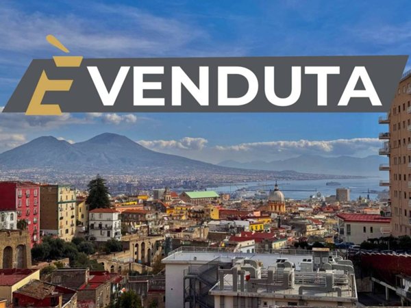 appartamento in vendita a Napoli in zona Arenella