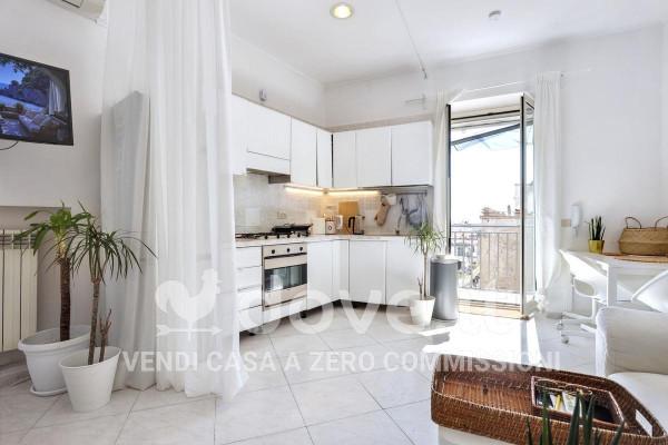 appartamento in vendita a Napoli in zona Montecalvario