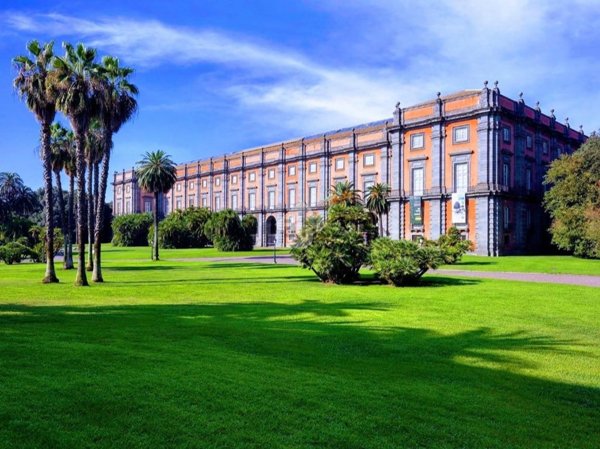 appartamento in vendita a Napoli in zona Capodimonte / Colli Aminei