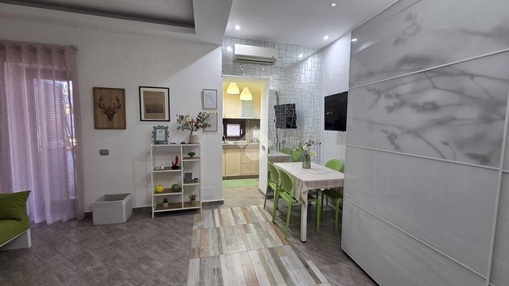 appartamento in vendita a Napoli in zona Capodimonte / Colli Aminei