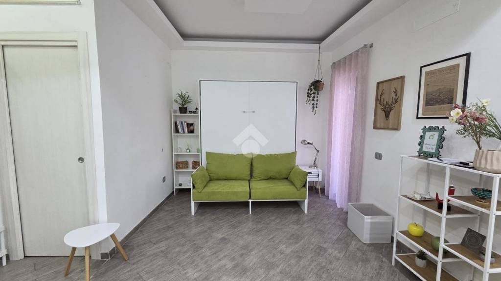 appartamento in vendita a Napoli in zona Capodimonte / Colli Aminei