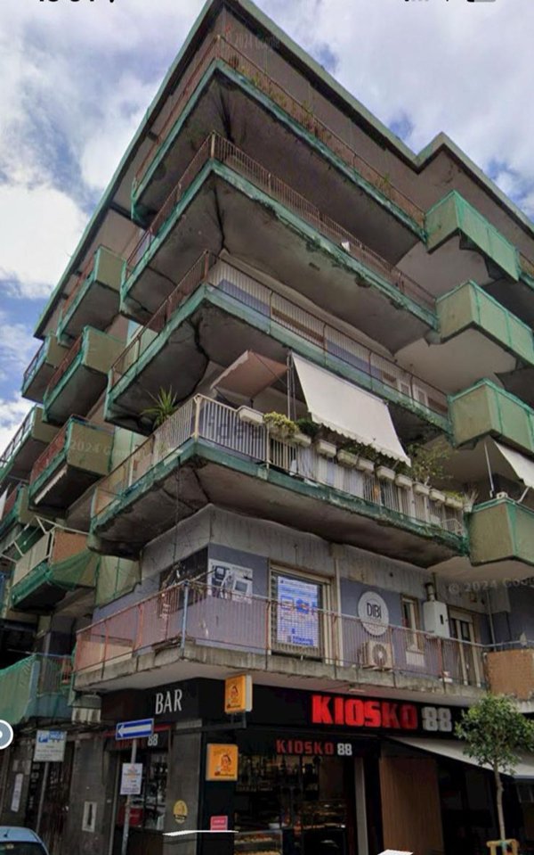 appartamento in vendita a Napoli in zona Soccavo
