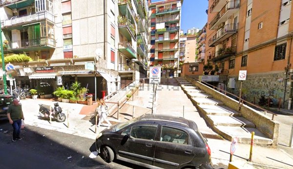 appartamento in vendita a Napoli in zona Fuorigrotta