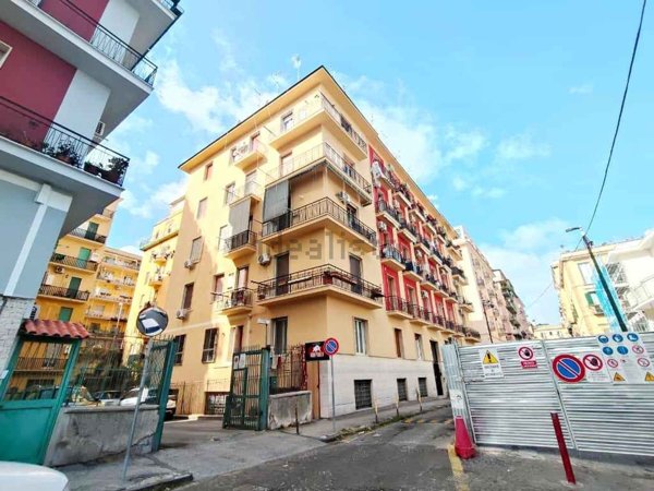 appartamento in vendita a Napoli