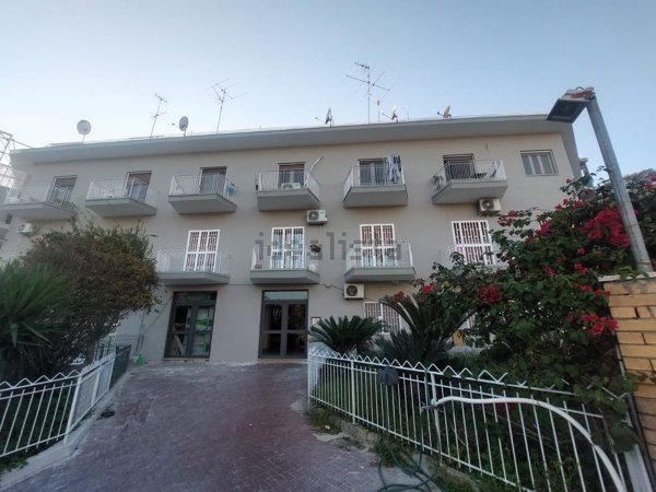 appartamento in vendita a Napoli in zona Bagnoli