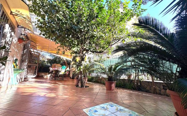 appartamento in vendita a Napoli in zona Capodimonte / Colli Aminei