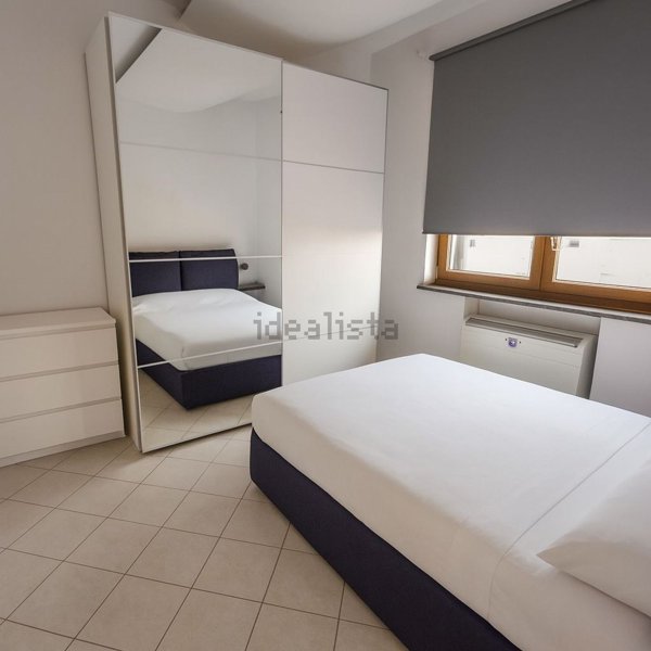 appartamento in vendita a Napoli in zona Chiaia