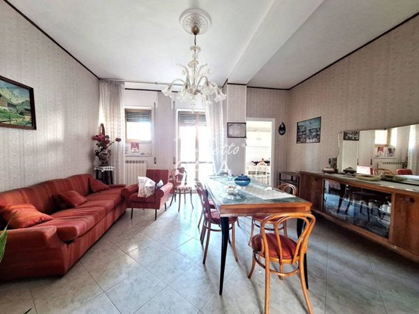 appartamento in vendita a Napoli in zona Ponticelli