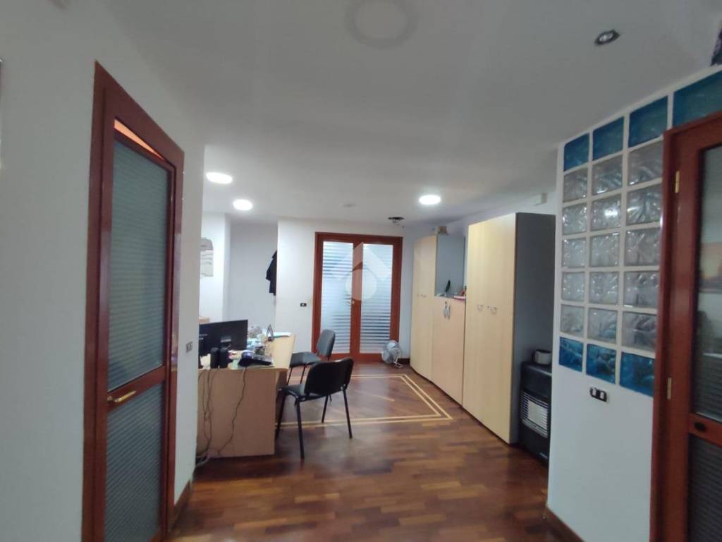 appartamento in vendita a Napoli in zona Capodimonte / Colli Aminei