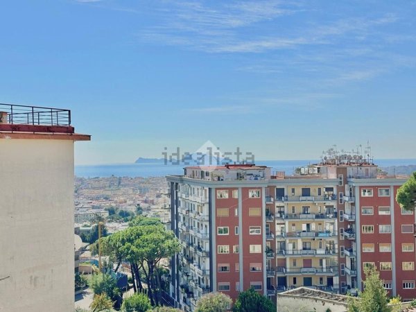 appartamento in vendita a Napoli in zona Camaldoli
