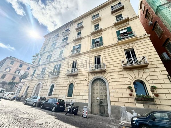 appartamento in vendita a Napoli in zona Posillipo